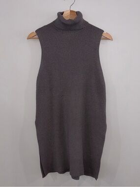 Zara Sleeveless Ribbed Turtleneck Tunic in Charcoal Gray
